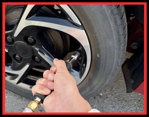 画像に alt 属性が指定されていません。ファイル名: %E3%82%BF%E3%82%A4%E3%83%A4%E5%86%85%E9%83%A8%E3%81%AB%E3%81%82%E3%82%8B%E3%82%BB%E3%83%B3%E3%82%B5%E3%83%BC-5-1.png